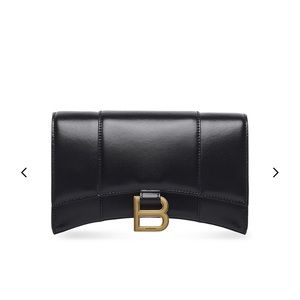 BALENCIAGA WOMEN'S HOURGLASS WALLET ON CHAIN BOX IN BLACK- NEVER WORN